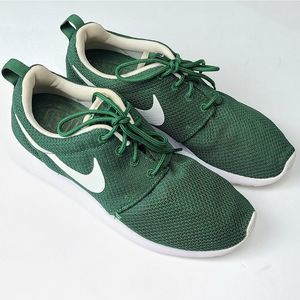 Nike Roshe One Green Women's Sneakers Size 6.5